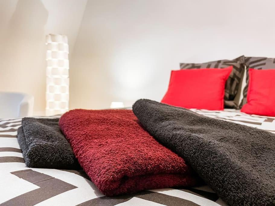 Lumineux Avec Vue Sur Les Vosges Apartment กอลมาร์ ภายนอก รูปภาพ