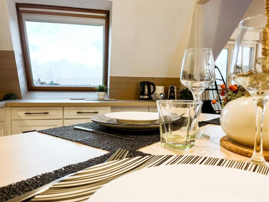 Lumineux Avec Vue Sur Les Vosges Apartment กอลมาร์ ภายนอก รูปภาพ